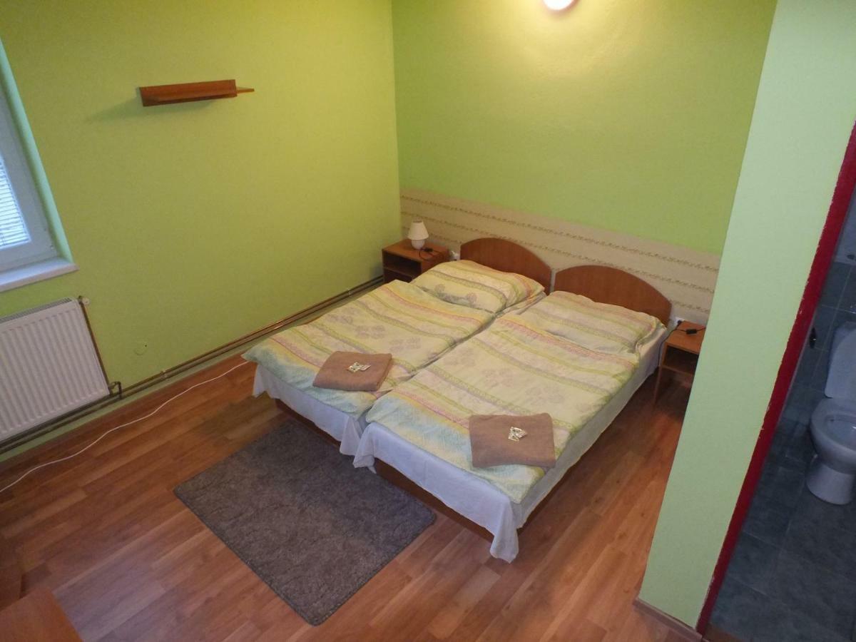 Fan Fan Penzion Rožňava Zewnętrze zdjęcie